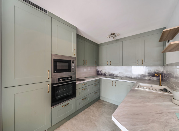 1374988 12 6909Eedc328d9