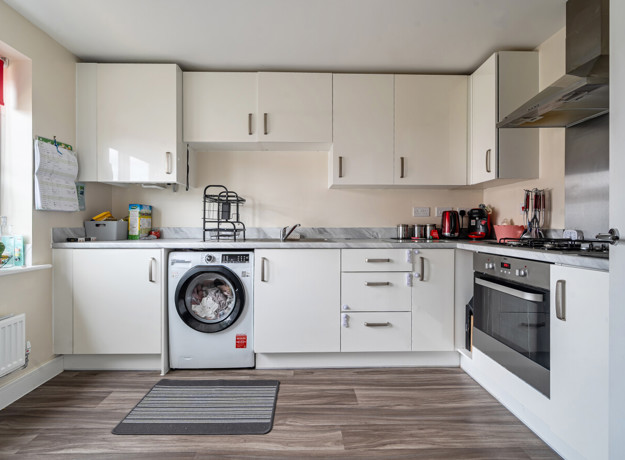 1446129 17 69E0e19a4e77a