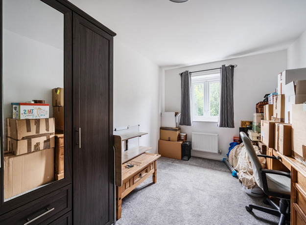 1331098 21 68B80b0515838