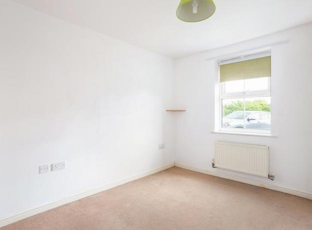 27 Chadwick Way 300102 (12)