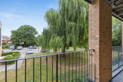 93930 11 Abercrombie Mews Larges Lane(24) Low