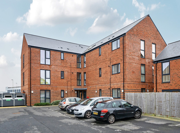 1394704 18 694A90108a7b7