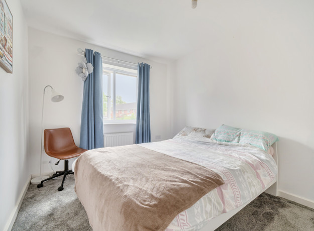 1442330 18 69E25baac23a3