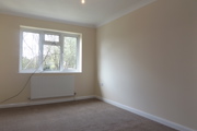 3 (Flat 4, 30 Savile Crescent)