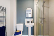 84648 7 Michael King Way Emmer Green (34) Low