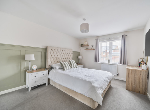 1409262 1 6984B30be75f0