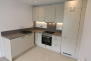210 Linnet House (2)
