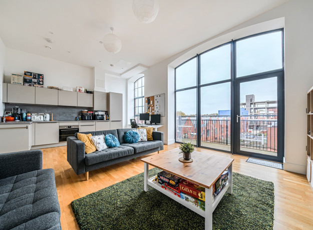 1375636 12 6908A347a957d