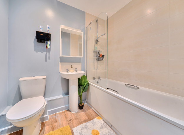 1418539 12 699C5411b3b8f