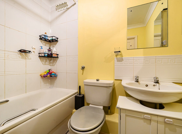 1430904 9 69C1483bdfcda